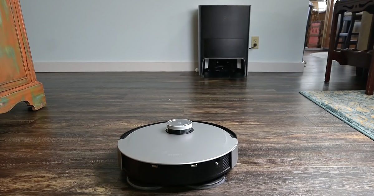 Ecovacs Deebot X1 Omni Reviews: Is It The Ultimate Pet Hair Vacuum?