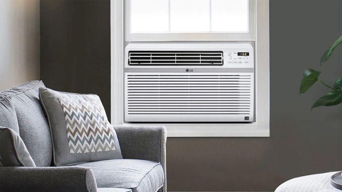 Energy-efficient window air conditioner